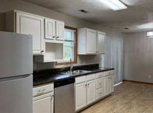 7 Megan Ln #105, Carterville, IL 62918