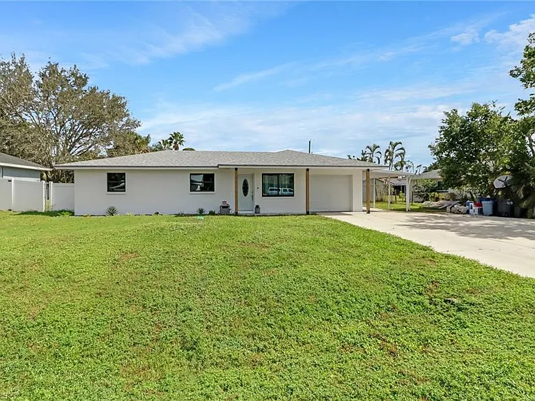 18659 Sarasota Rd — Photo 1