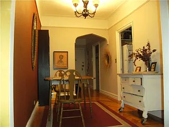 Rented by R New York