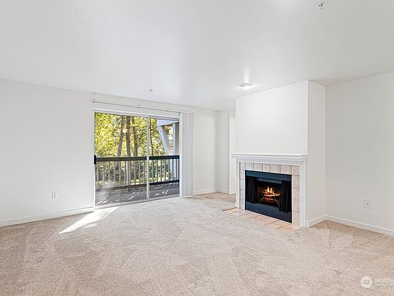5th image of 23313 Cedar Way