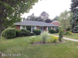 1230 E Chestnut St, Hazleton, PA 18201