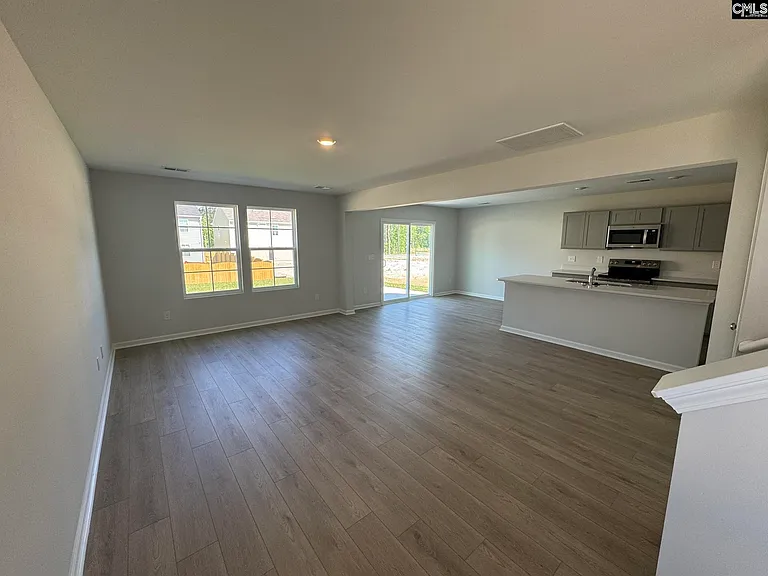 5025 Erwin Ct — Photo 2