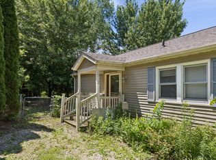 2532 Roberts St, Bettendorf, IA 52722