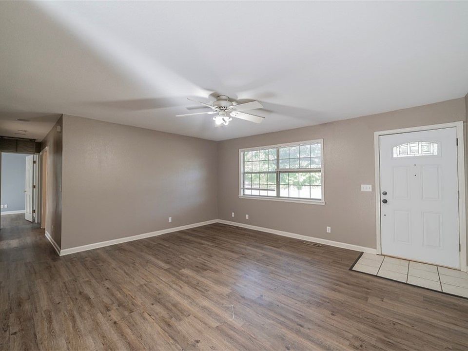 1740 N Gregg Ave, Fayetteville, AR 72703 Zillow