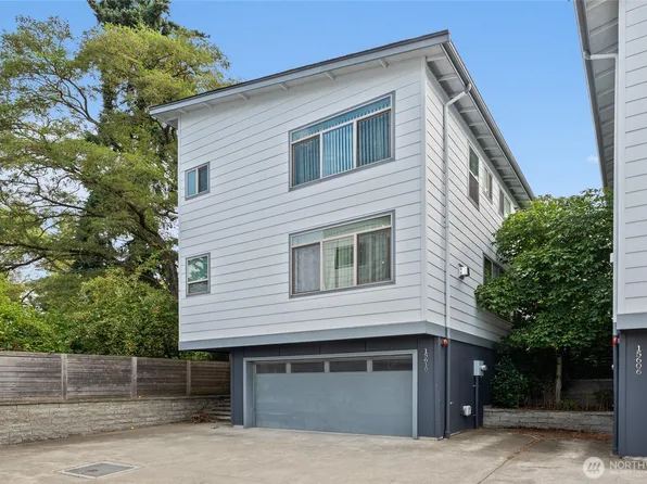 15610 5th Avenue NE #C, Shoreline, WA 98155