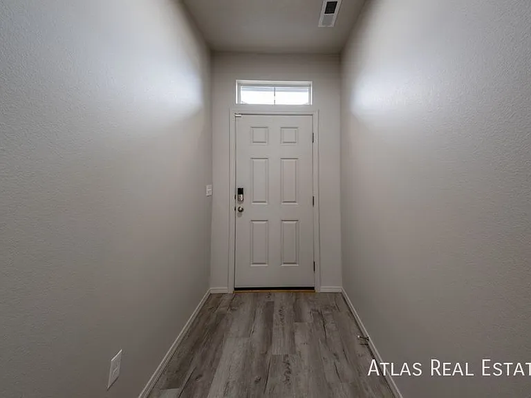 12713 Lignite Dr — Photo 2