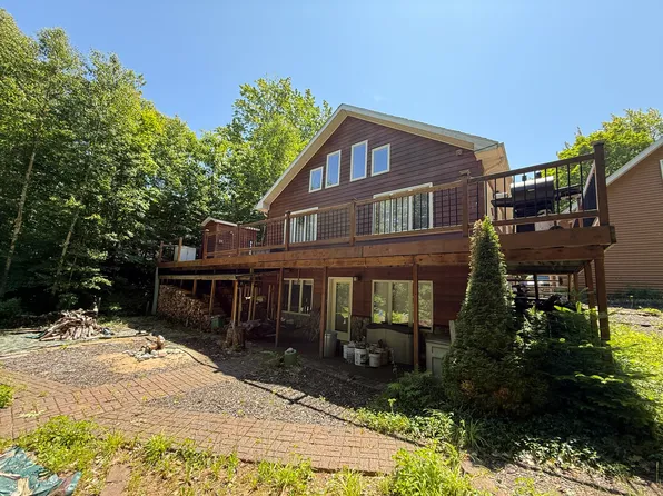 13858 W Lakeview Rd, Brimley, MI 49715