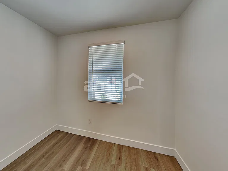 9588 E Harkes Dr — Photo 7