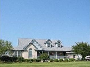 13266 Sumac Rd, South Lyon, MI 48178