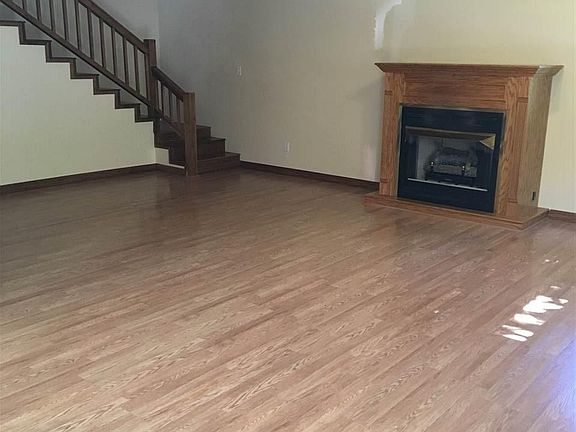 2nd image of 54 Beechwood Ave