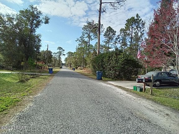 2nd image of 1667 6th Ave