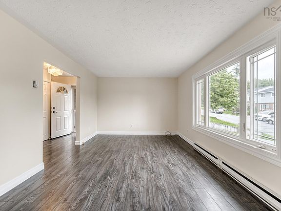 2nd image of 48 Regal Rd