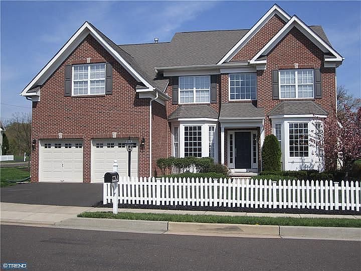 1st image of 1 Kingsley Ct