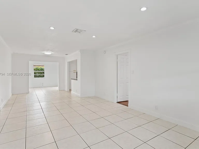 4151 SW 56th Ave — Photo 9