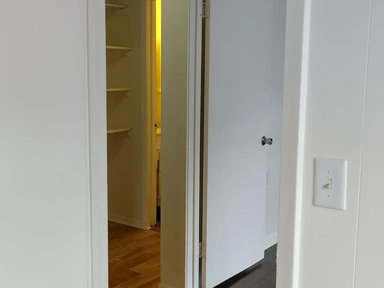 2807 Pearl Ave — Photo 3