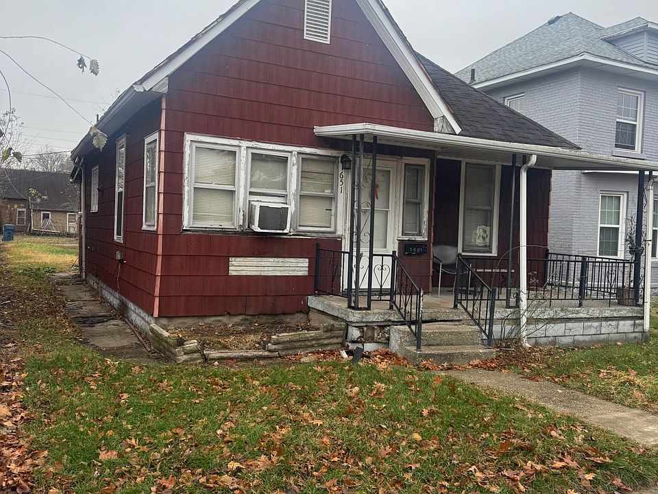 2nd image of 1651 8th Ave