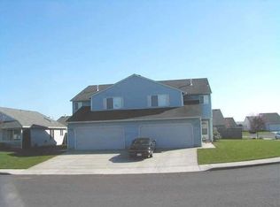 16403 NE 9th Way APT B, Vancouver, WA 98684