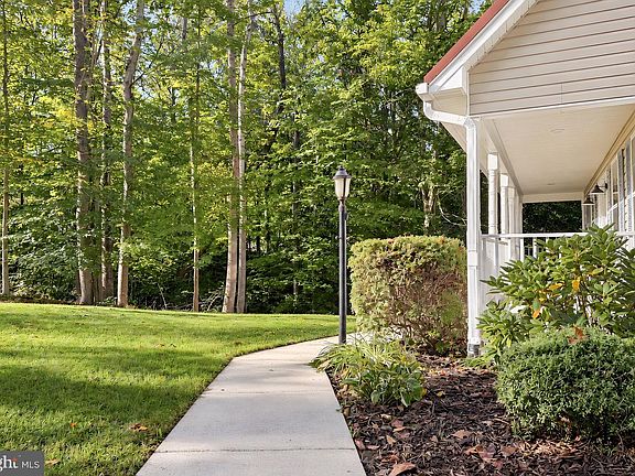 5th image of 3190 Southern Pine Ln