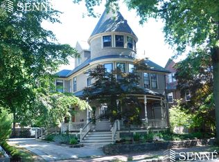 49 Garfield St APT 4, Cambridge, MA 02138