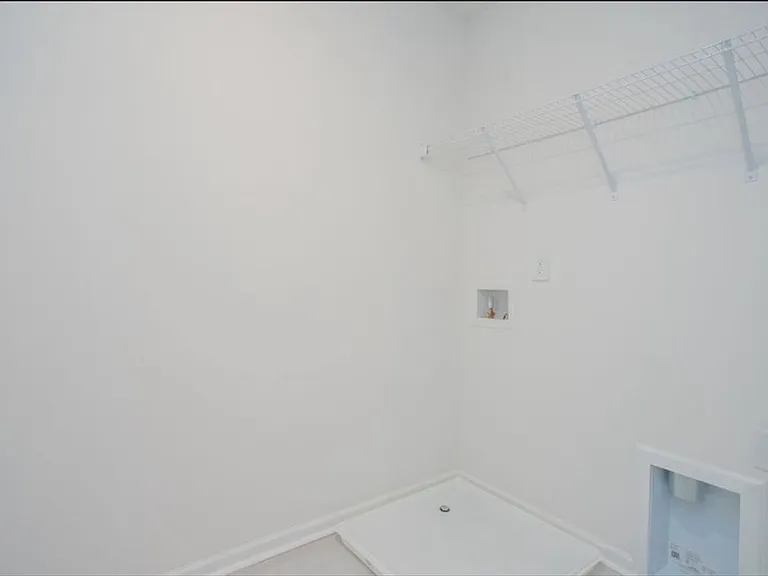 448 Jet Stream Dr — Photo 20