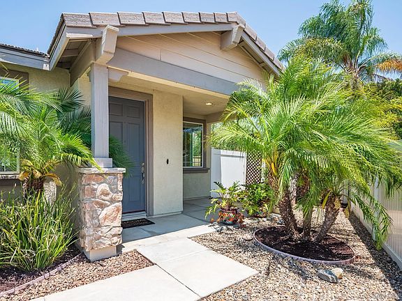 2nd image of 27358 Wedgewood Way