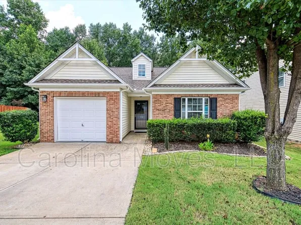 112 Stream Crossing Way, Greer, SC 29650