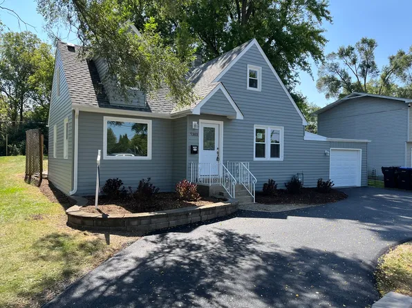 7303 Macarthur Ave, Wonder Lake, IL 60097