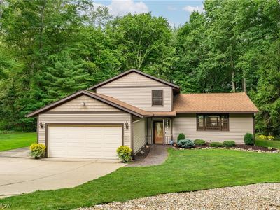 563 Kapity Dr, Mogadore, OH, 44260