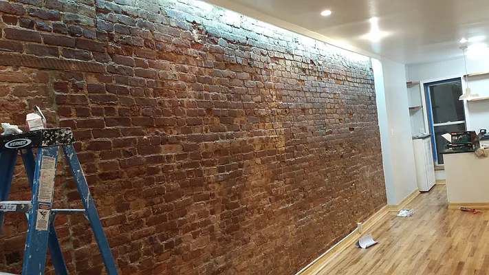 Rented by Gur Altberg, LREB | media 6