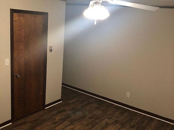 Master Bedroom, bigger than pictured!