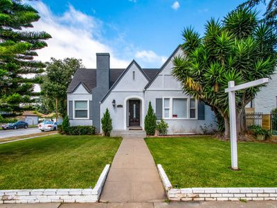 1250 South Broadway, Santa Ana, CA, 92707