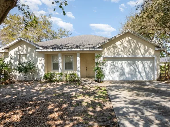 422 Division St, Minneola, FL 34715