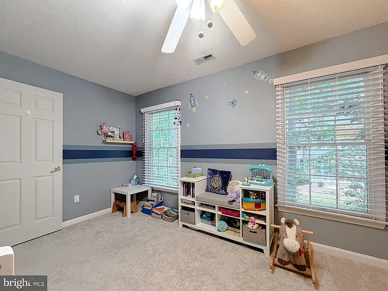 23118 Silverberry Way — Photo 39