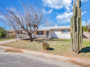 184 Peretz Cir, Morristown, AZ 85342