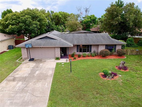 3rd image of 2041 Heathwood St