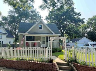 1129 Hinsdale Ave, Beloit, WI 53511