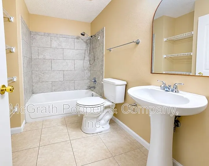 2302 Maki Rd #33 — Photo 12
