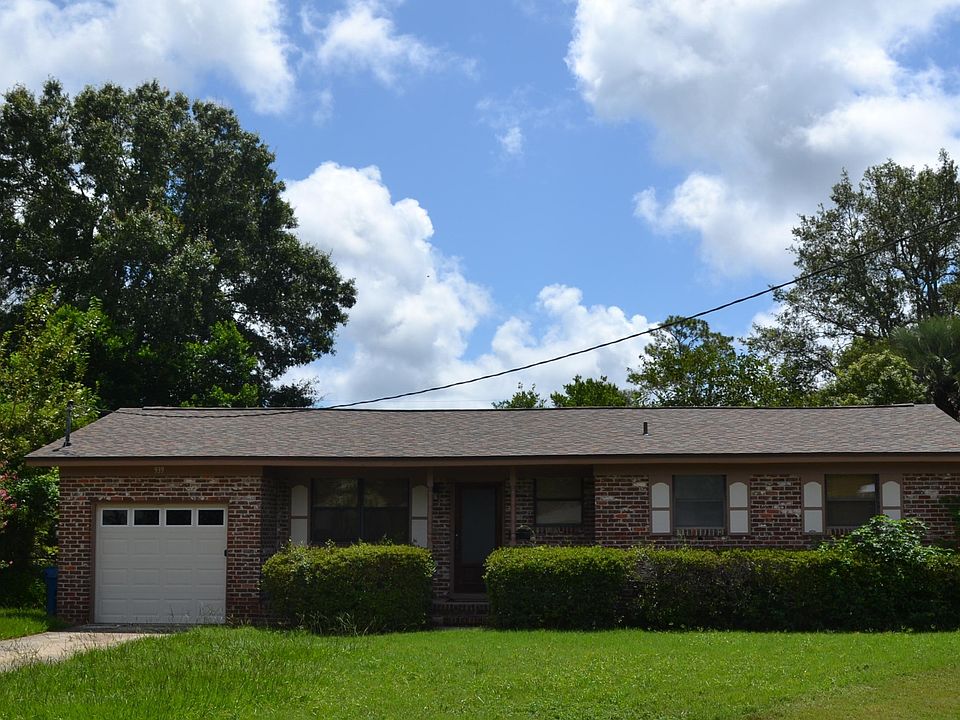 1st image of 939 MILLARD Court W