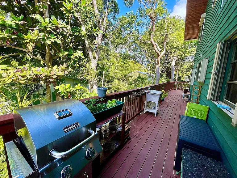 24 Bonita Ave — Photo 7