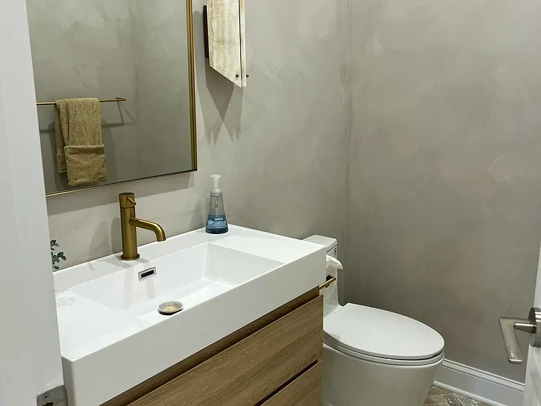 121 Riviera Dr — Photo 5