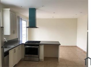 953 N Normandie Ave #300, Los Angeles, CA 90029
