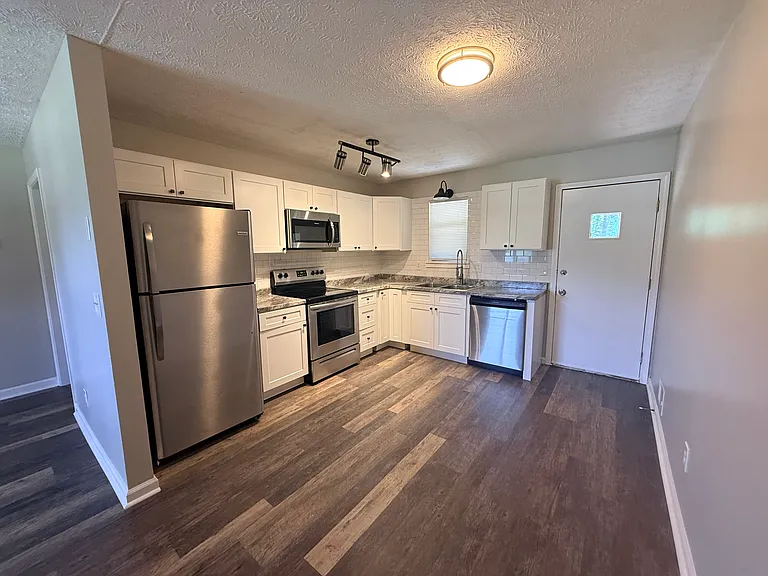 112 Antioch Rd #A — Photo 3