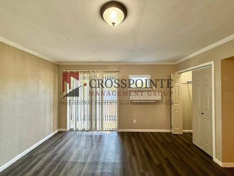 11488 Spur 248 Lease Up Only — Photo 5