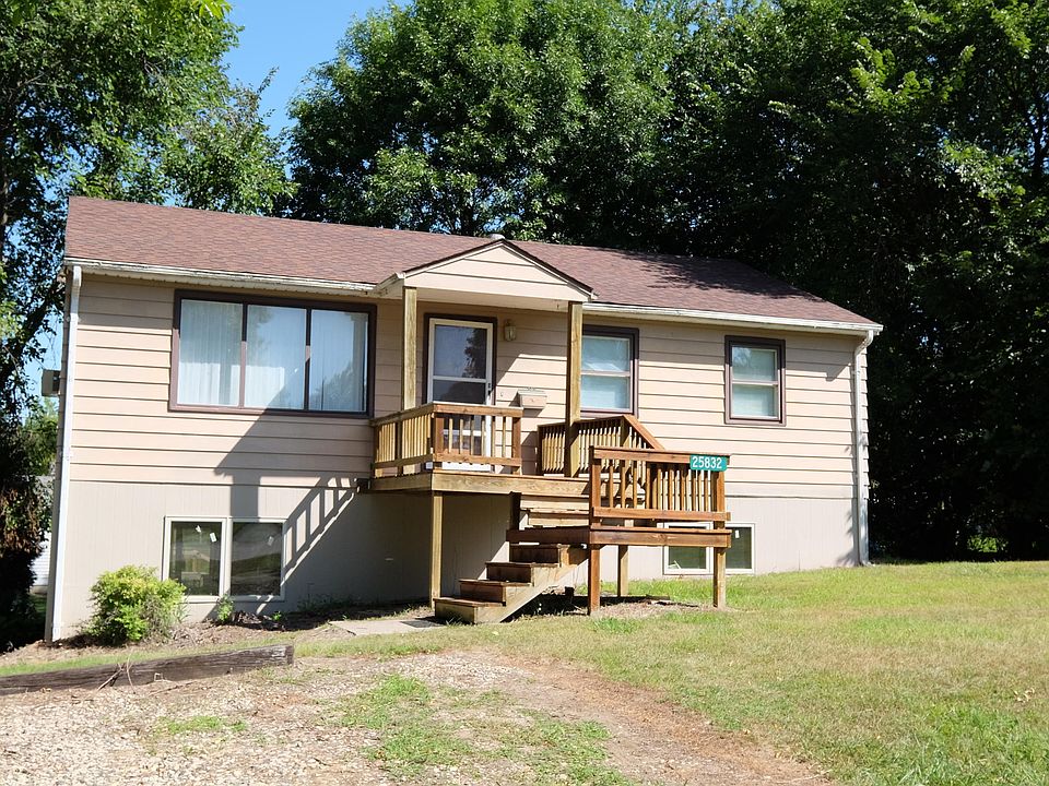 1st image of 25832 Walleye Dr