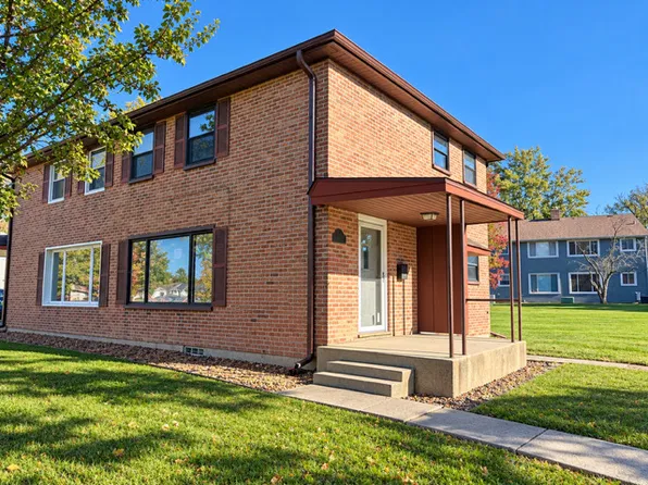 305 Dogwood St, Park Forest, IL 60466
