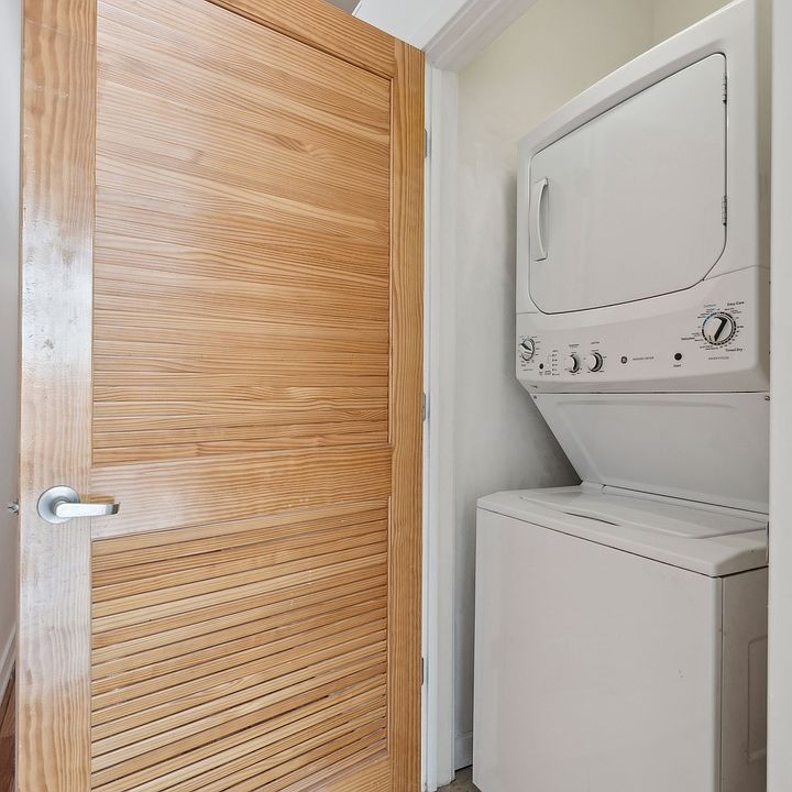 2nd image of 1224 W Van Buren St APT 320