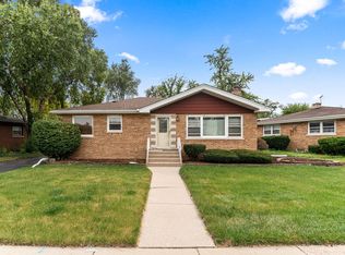 913 E 162nd Pl, South Holland, IL 60473