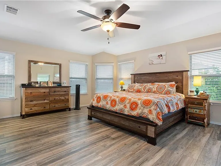 3716 Anchor Bay Dr — Photo 6