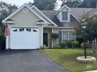7271 Spring Lake Dr S, Mobile, AL 36695