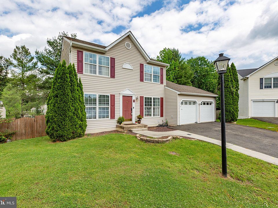 1st image of 9 Carissa Ct